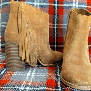 Arturo Chiang Tasseled Booties 7.5